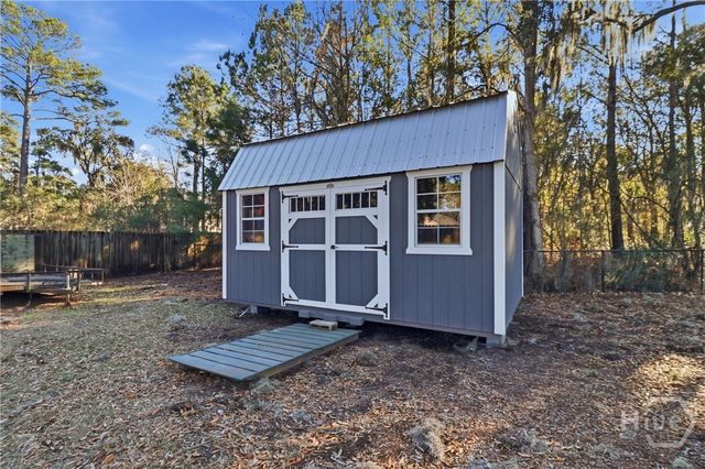 326 Lake Shore Drive, Midway, GA 31320