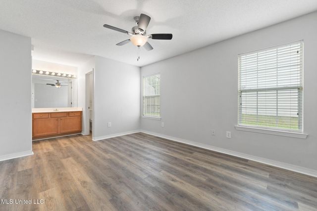 10740 E Bay Tree Drive, Gulfport, MS 39503