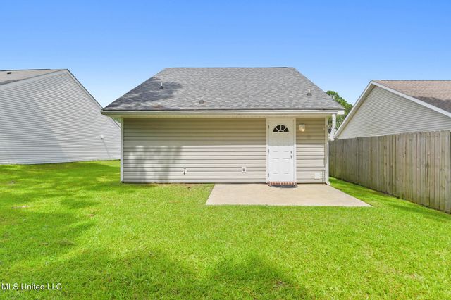 10740 E Bay Tree Drive, Gulfport, MS 39503