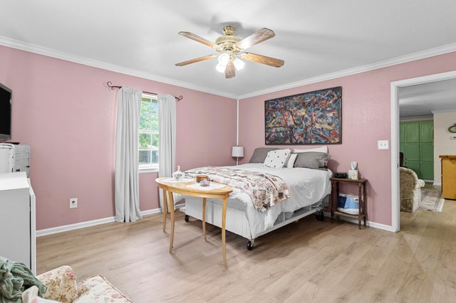 236 Circle Drive, Point, TX 75472