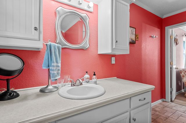 236 Circle Drive, Point, TX 75472