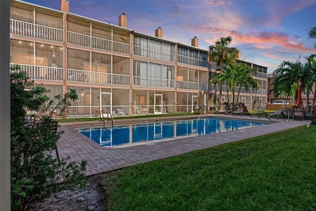 637 PINELLAS BAYWAY S 207, Tierra Verde, FL 33715