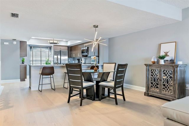 637 PINELLAS BAYWAY S 207, Tierra Verde, FL 33715