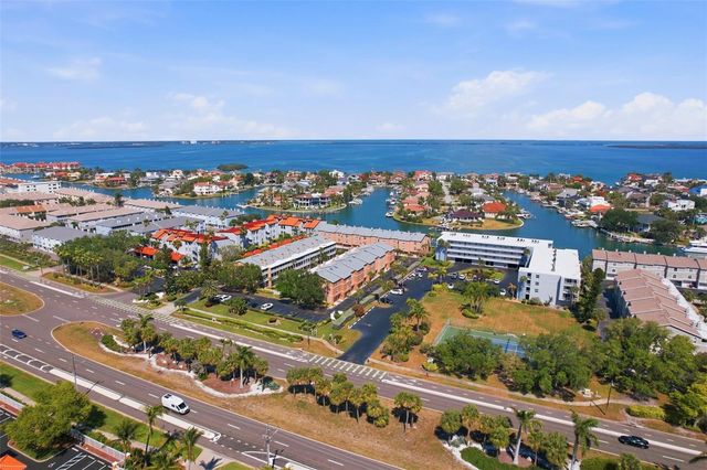 637 PINELLAS BAYWAY S 207, Tierra Verde, FL 33715