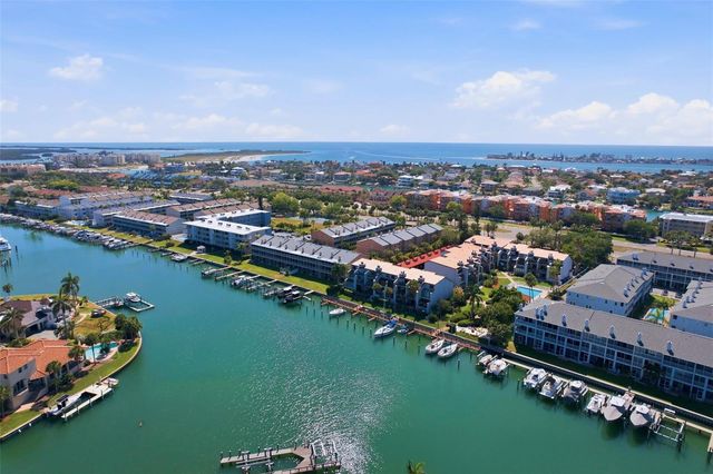 637 PINELLAS BAYWAY S 207, Tierra Verde, FL 33715