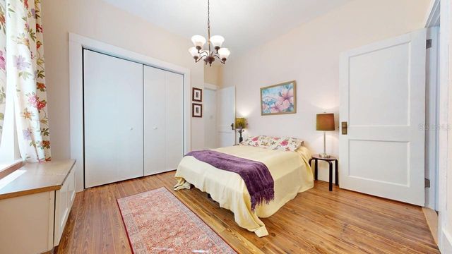2010 S MAPLE AVENUE, Sanford, FL 32771