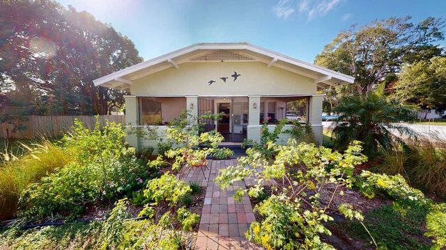 2010 S MAPLE AVENUE, Sanford, FL 32771