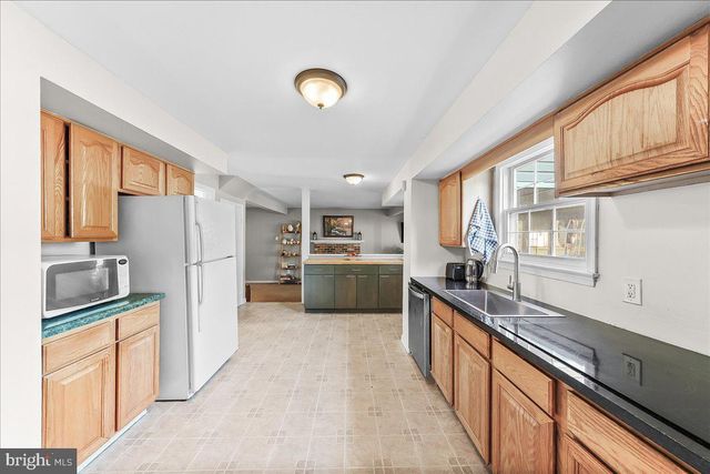 513 BEATTY RD, Springfield, PA 19064