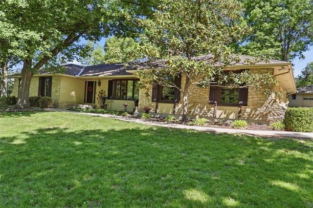 3200 Robinson Pike Road, Grandview, MO 64030