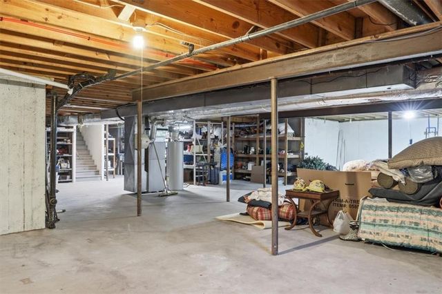 3200 Robinson Pike Road, Grandview, MO 64030