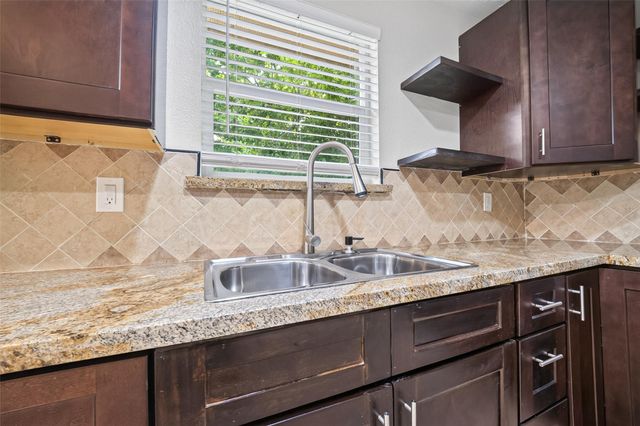 3421 Columbia Street, Houston, TX 77018