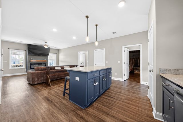 5 Vineyard Drive, Phenix City, AL 36869