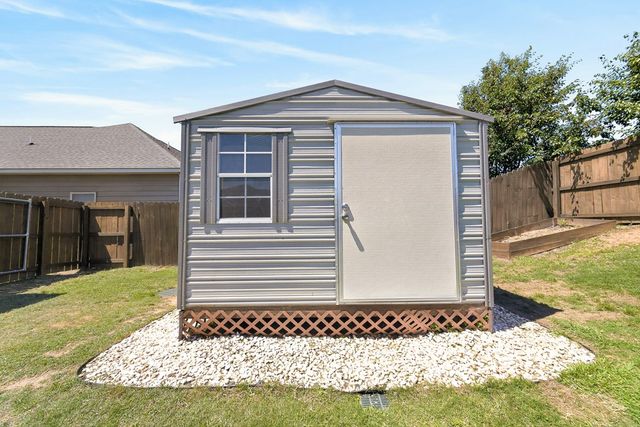 5 Vineyard Drive, Phenix City, AL 36869