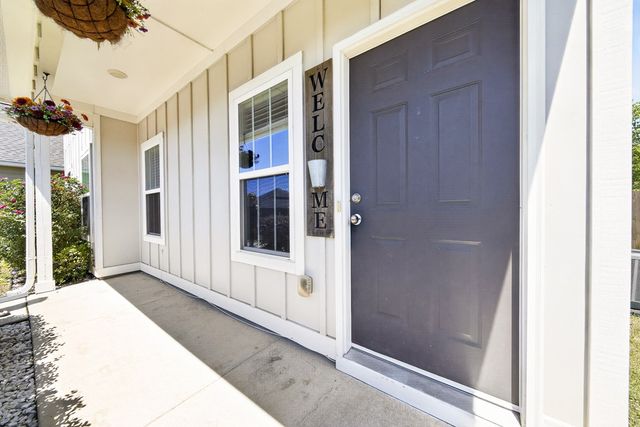 5 Vineyard Drive, Phenix City, AL 36869