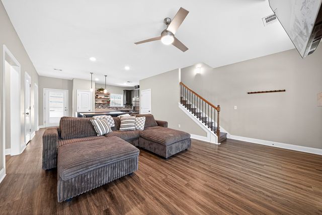 5 Vineyard Drive, Phenix City, AL 36869