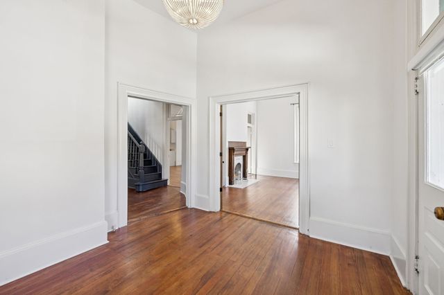 911 S High St, Columbia, TN 38401