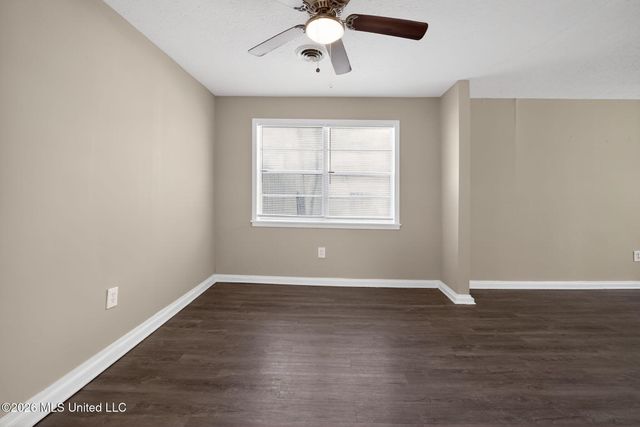 3085 Bienville Drive, Jackson, MS 39212