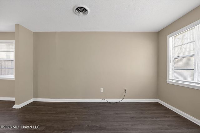 3085 Bienville Drive, Jackson, MS 39212