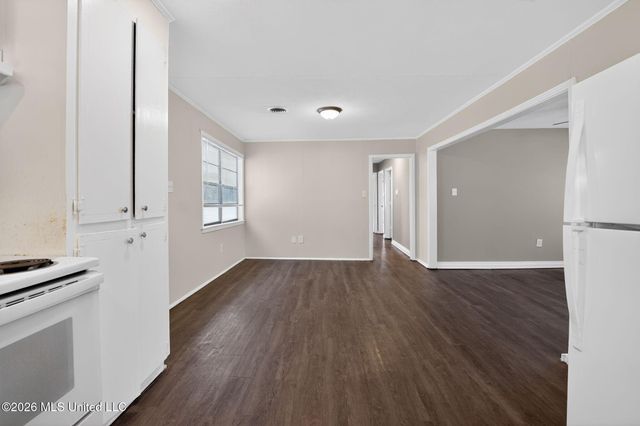 3085 Bienville Drive, Jackson, MS 39212