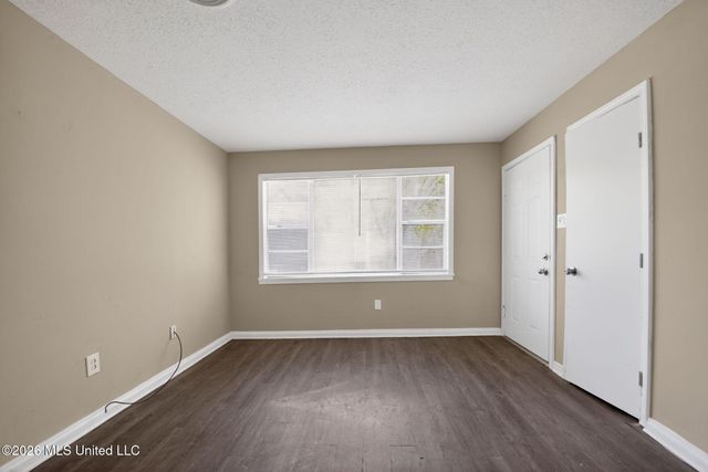 3085 Bienville Drive, Jackson, MS 39212