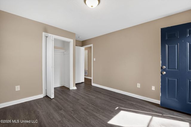 3085 Bienville Drive, Jackson, MS 39212