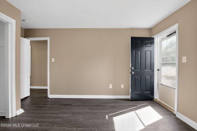 3085 Bienville Drive, Jackson, MS 39212