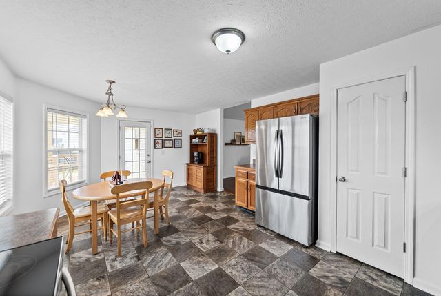 3796 Cindy Jo DR, Clarksville, TN 37040