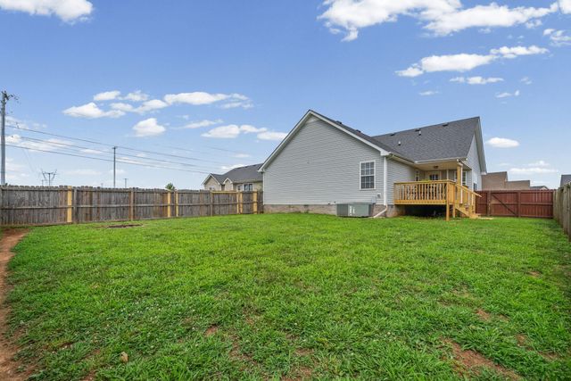 3796 Cindy Jo DR, Clarksville, TN 37040