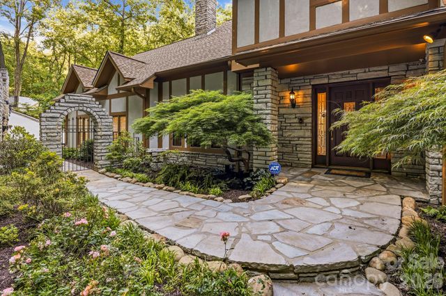 151 Garner Drive, Lake Lure, NC 28746