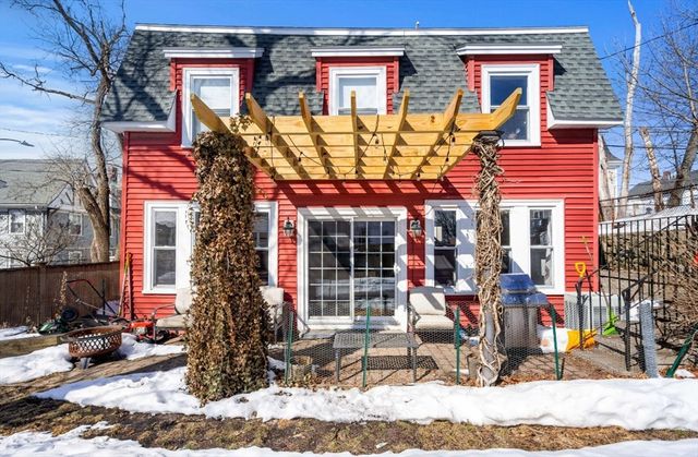 15 Lexington Terrace 1, Waltham, MA 02452
