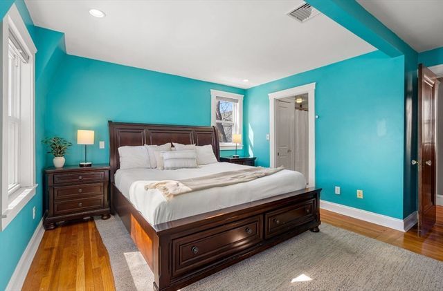 15 Lexington Terrace 1, Waltham, MA 02452
