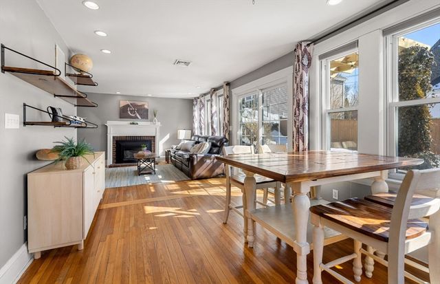 15 Lexington Terrace 1, Waltham, MA 02452
