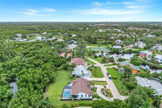 7239 Hendry Creek DR, Fort Myers, FL 33908