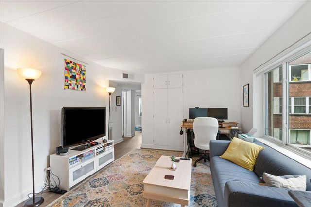13 Sherman Terrace #4, Madison, WI 53704