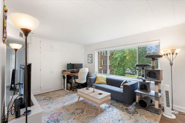 13 Sherman Terrace #4, Madison, WI 53704