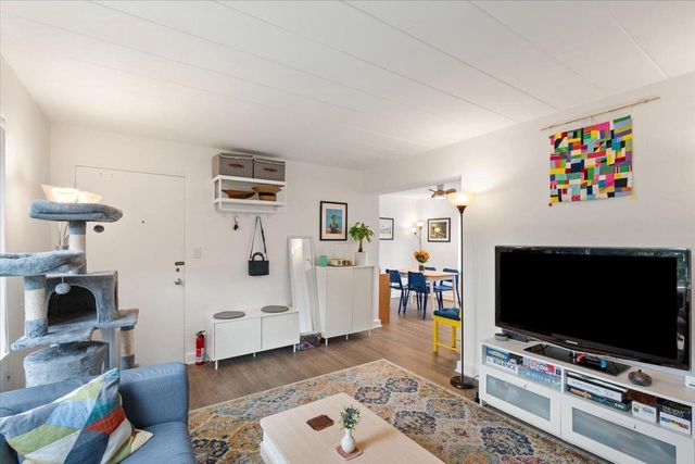 13 Sherman Terrace #4, Madison, WI 53704