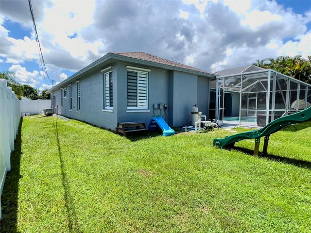 6960 NW Denargo St, Port St Lucie, FL 34983