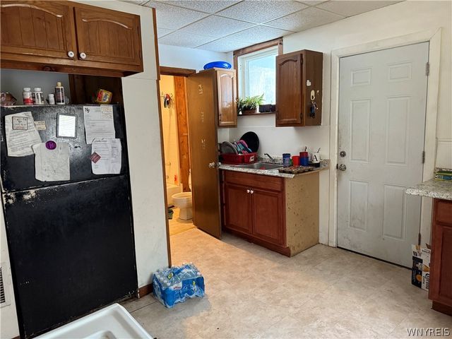 623 Chestnut Avenue, Niagara Falls, NY 14305