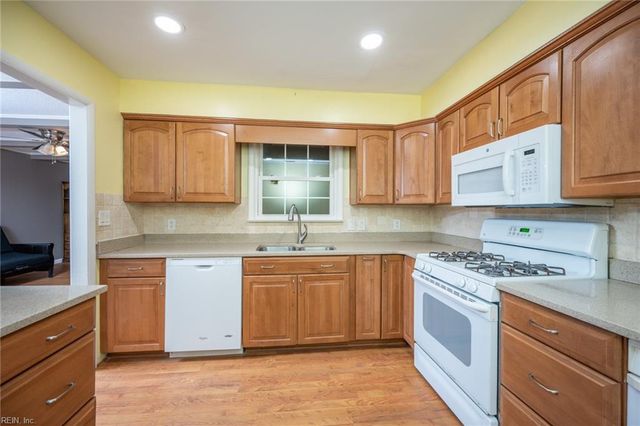 131 Rosedale DR, Elizabeth City, NC 27909