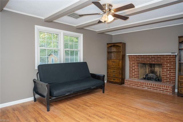 131 Rosedale DR, Elizabeth City, NC 27909