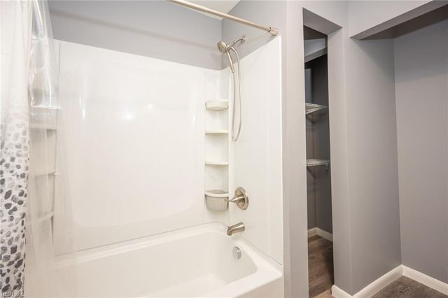 131 Rosedale DR, Elizabeth City, NC 27909