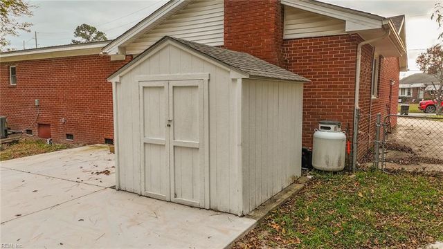 131 Rosedale DR, Elizabeth City, NC 27909