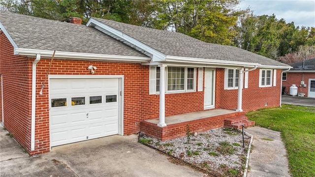 131 Rosedale DR, Elizabeth City, NC 27909