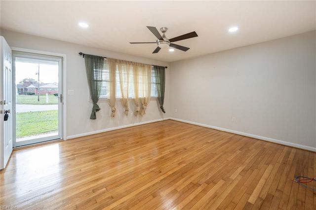 131 Rosedale DR, Elizabeth City, NC 27909