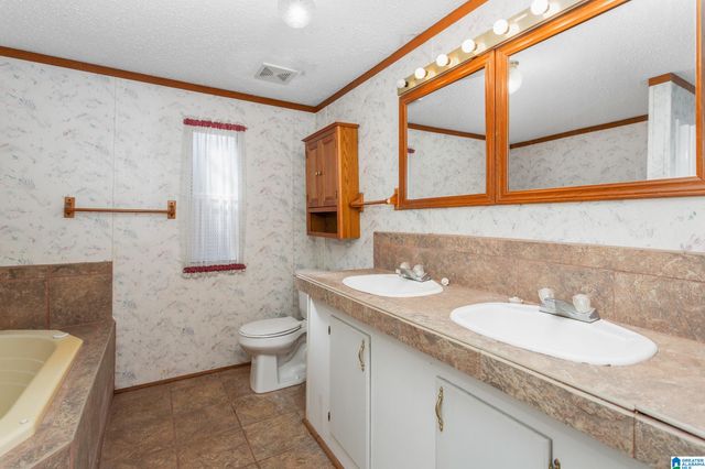 150 CAROLYN DRIVE, Anniston, AL 36201