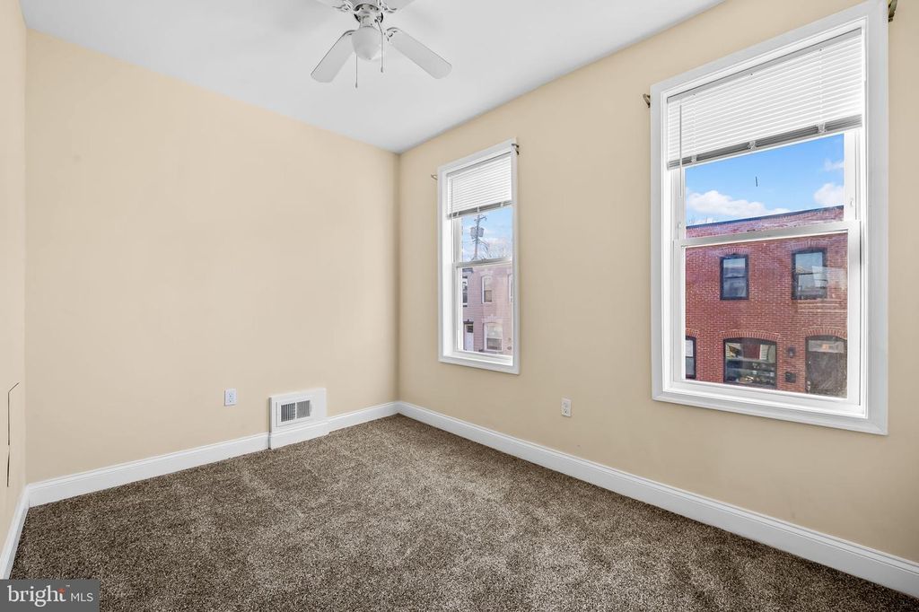 Image 14 of property listing at 307 FAGLEY ST, Baltimore, MD 21224