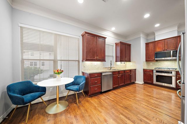 3929 Floyd Street, Houston, TX 77007