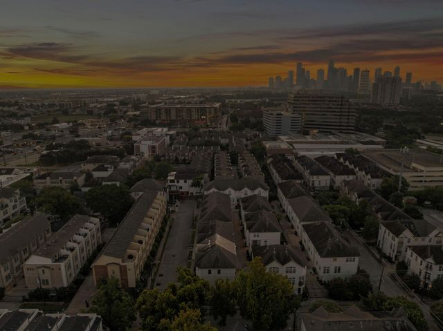 3929 Floyd Street, Houston, TX 77007