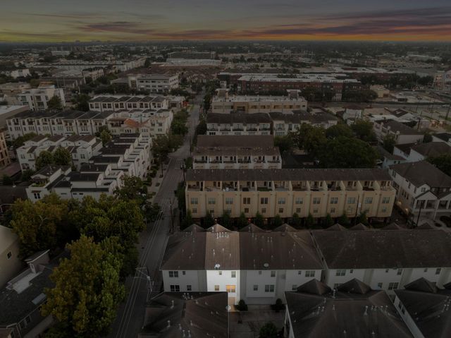 3929 Floyd Street, Houston, TX 77007