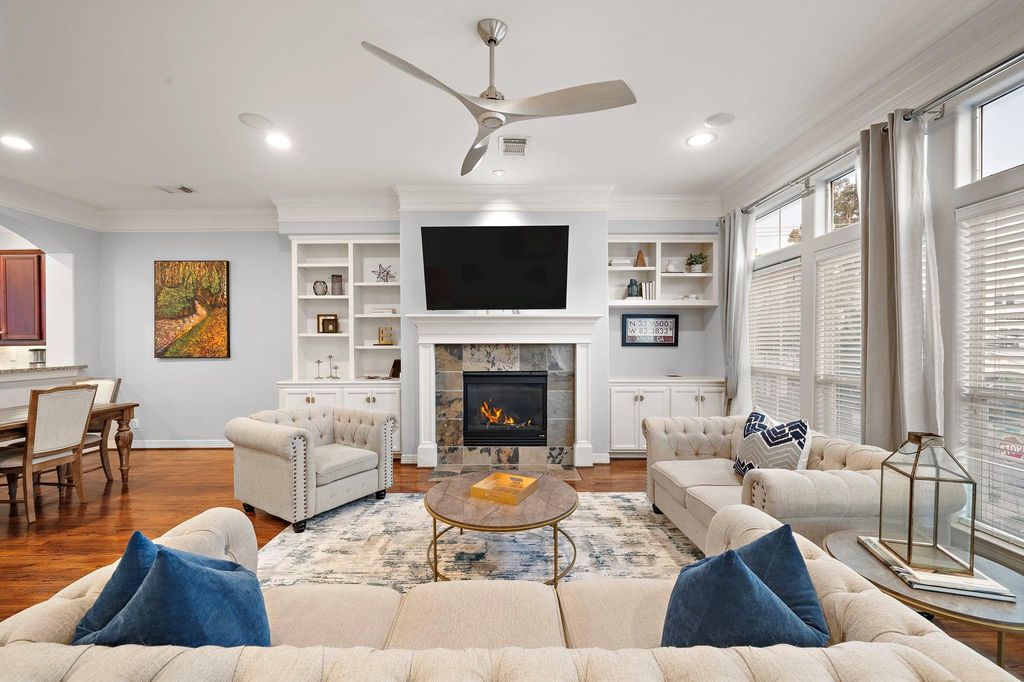 3929 Floyd Street, Houston, TX 77007